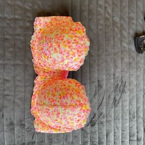 Victorias Secret 32D Strapless Bra